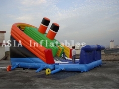 Diapositiva gigante titánica inflable
