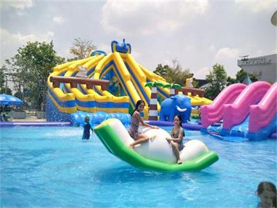 Paseo Mooon Inflable